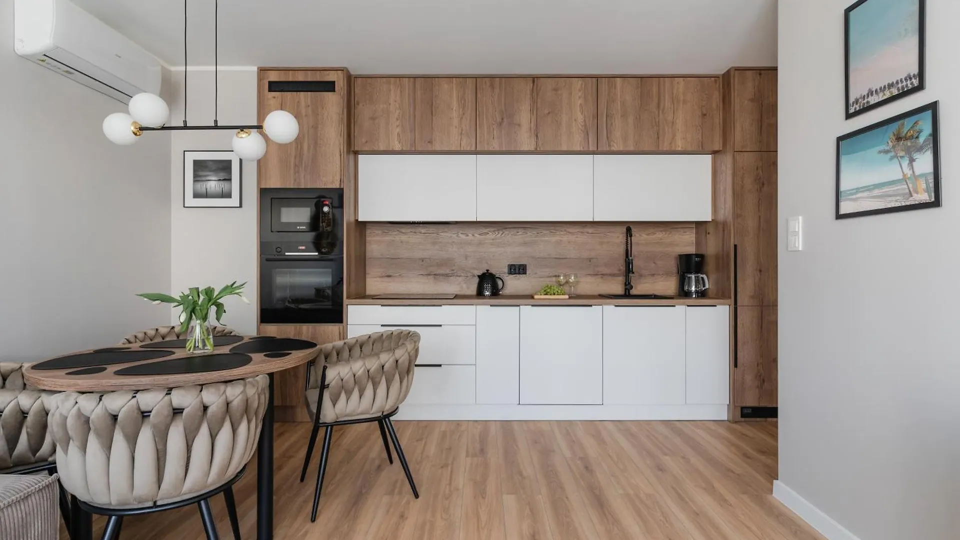 Ina Rent - Przystan Letnica Lägenhet Gdańsk