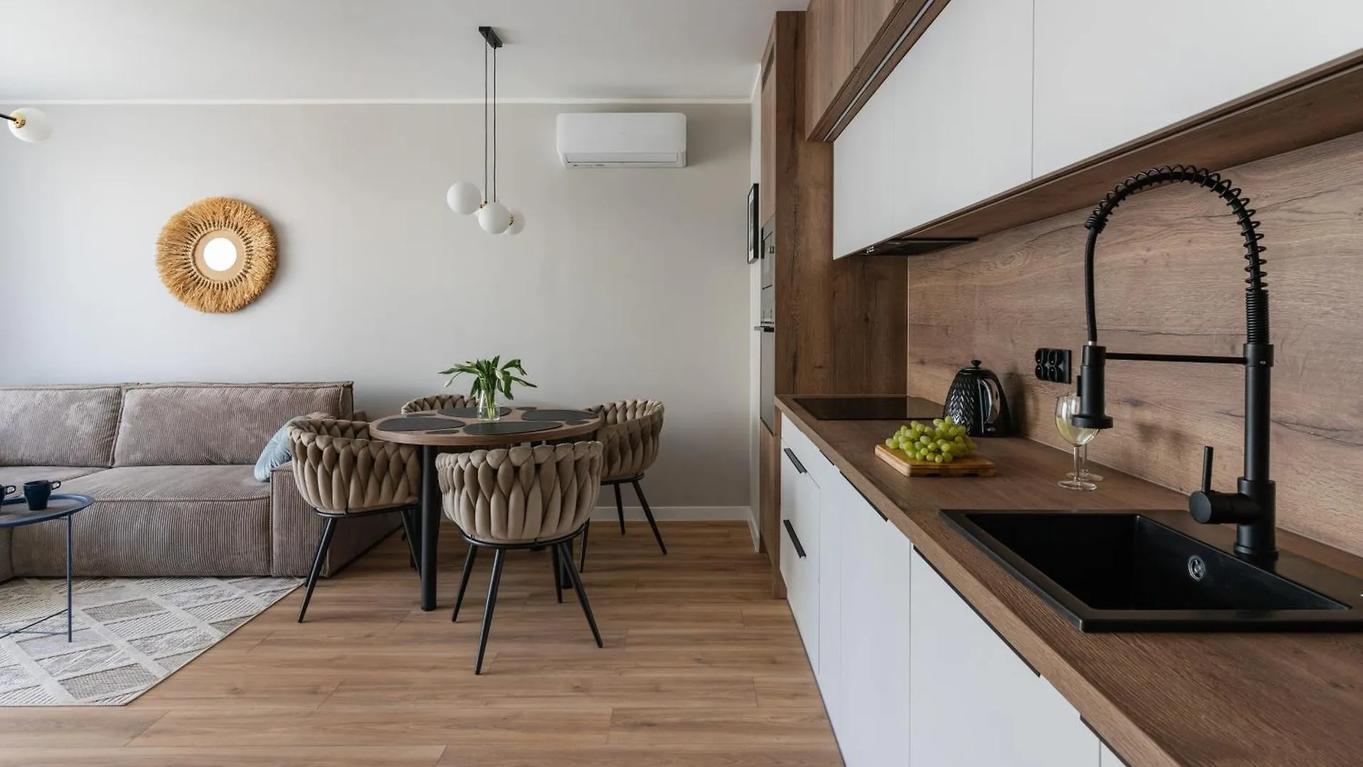 Ina Rent - Przystan Letnica Lägenhet Gdańsk Polen