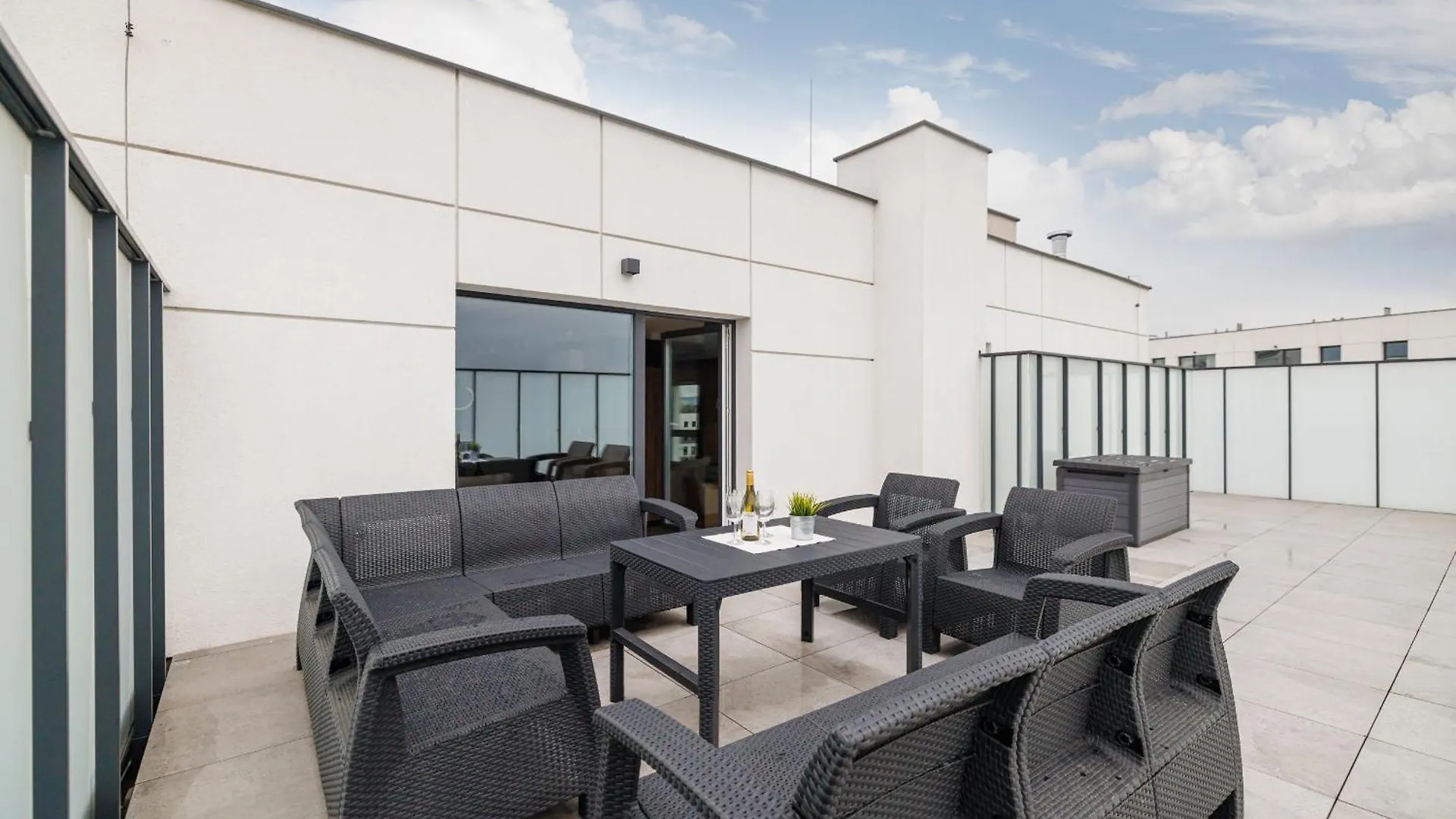 Ina Rent - Przystan Letnica Lägenhet Gdańsk